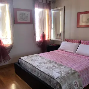 residence-flavia.hotelinveneto.com/
